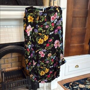 H&M‎ floral  Midi Shirt Dress- worn a few times .